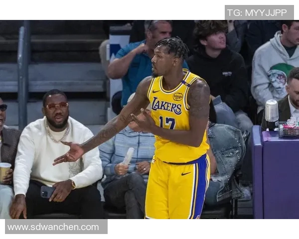 2008年NBA总决赛回顾：太阳队与湖人队的激烈对决与精彩瞬间分析